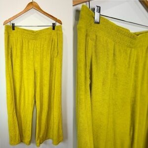 Offline by Aerie Yellow/Green Wide Leg Women’s Sweatpants with Pockets XL